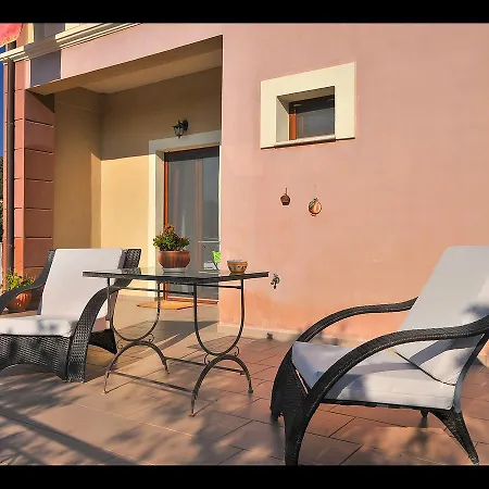 Athanasia'S Apartments Prinos  Exterior photo