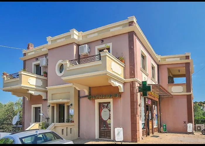 Athanasia\'S Apartments
