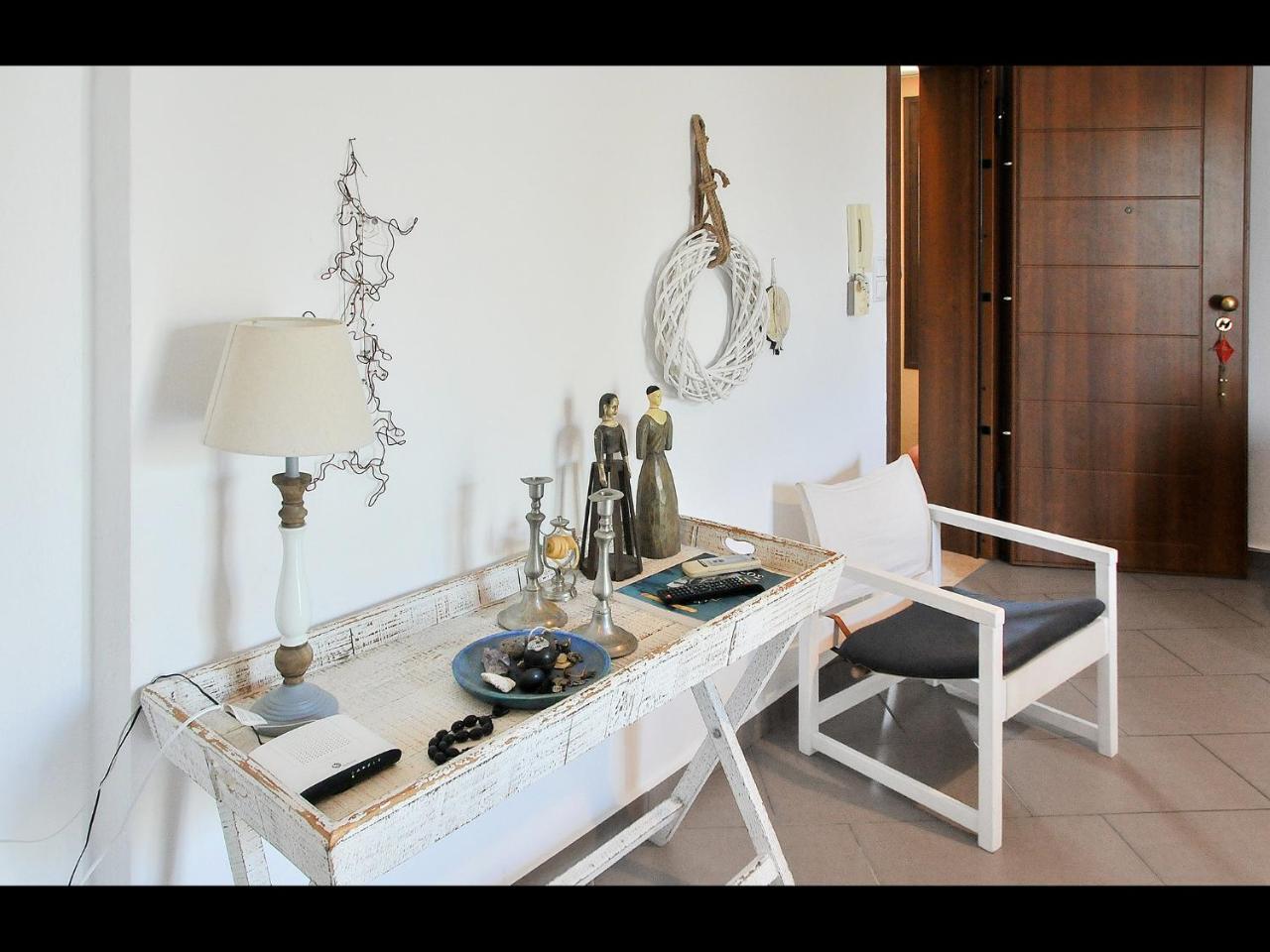 Athanasia's Apartment *